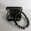 Herenarmband vulkanische steen met tijgeroog